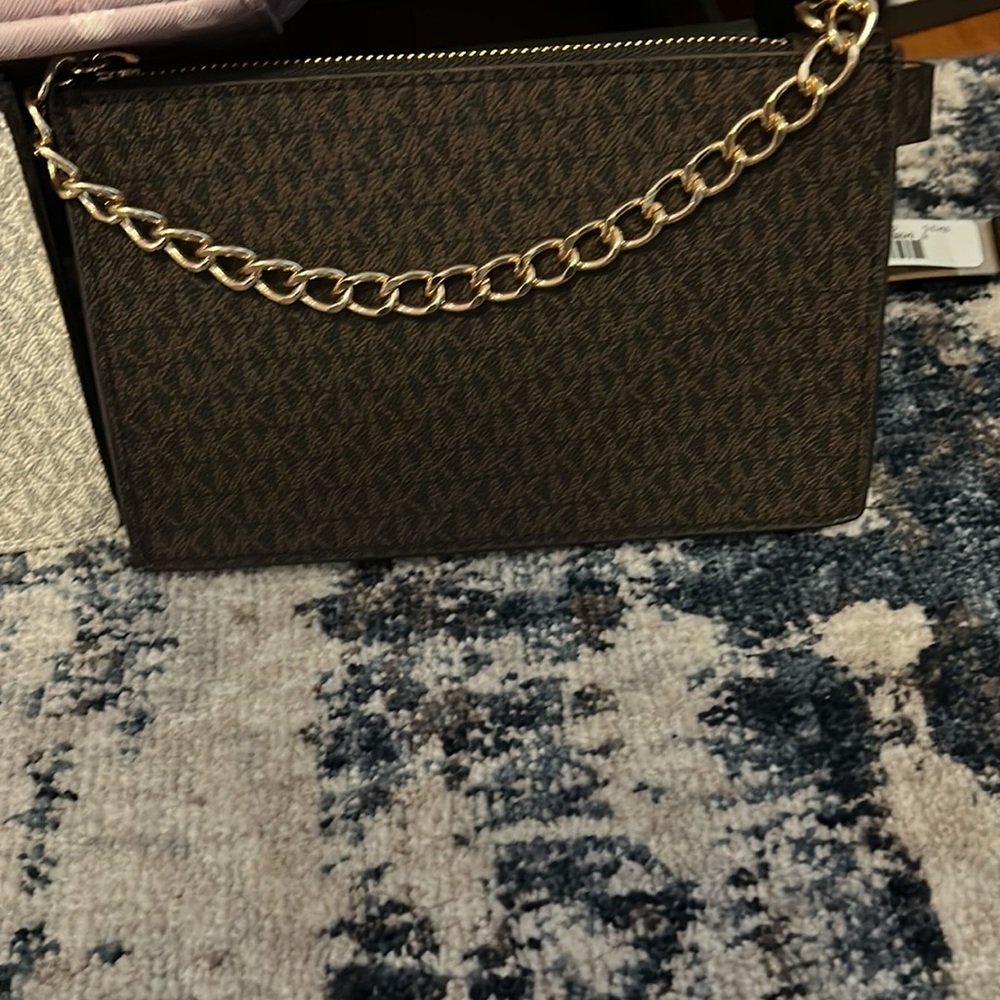 Michael Kors NWT Monogram Belt Bag Brown womans Large